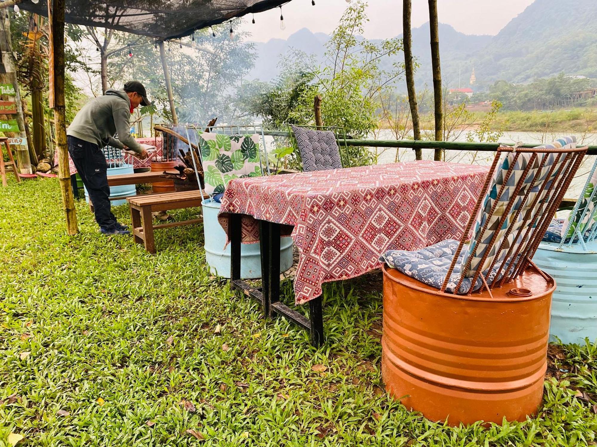 Son River Homestay Phong Nha Esterno foto