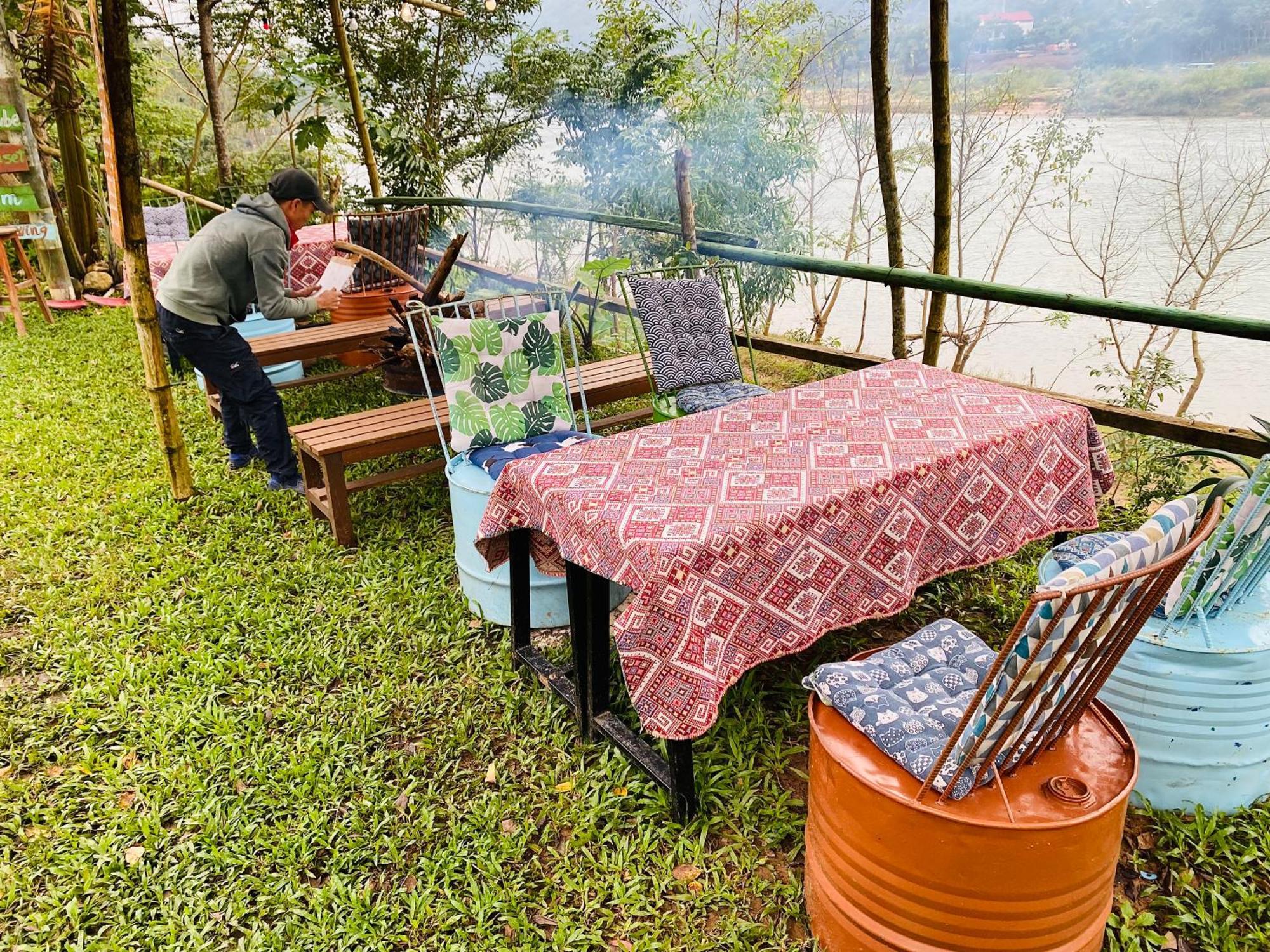 Son River Homestay Phong Nha Esterno foto